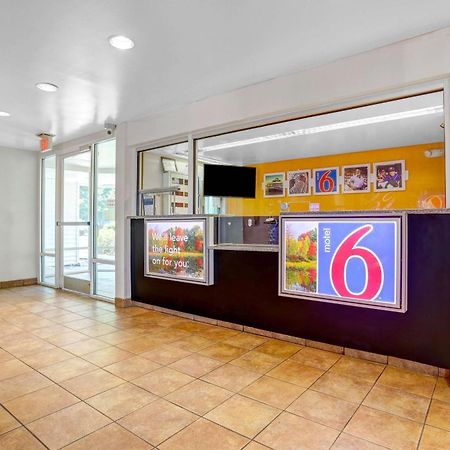 Motel 6-Raleigh, Nc - North Екстер'єр фото