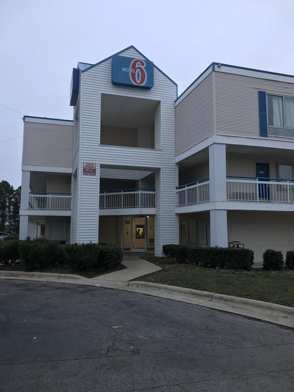 Motel 6-Raleigh, Nc - North Екстер'єр фото