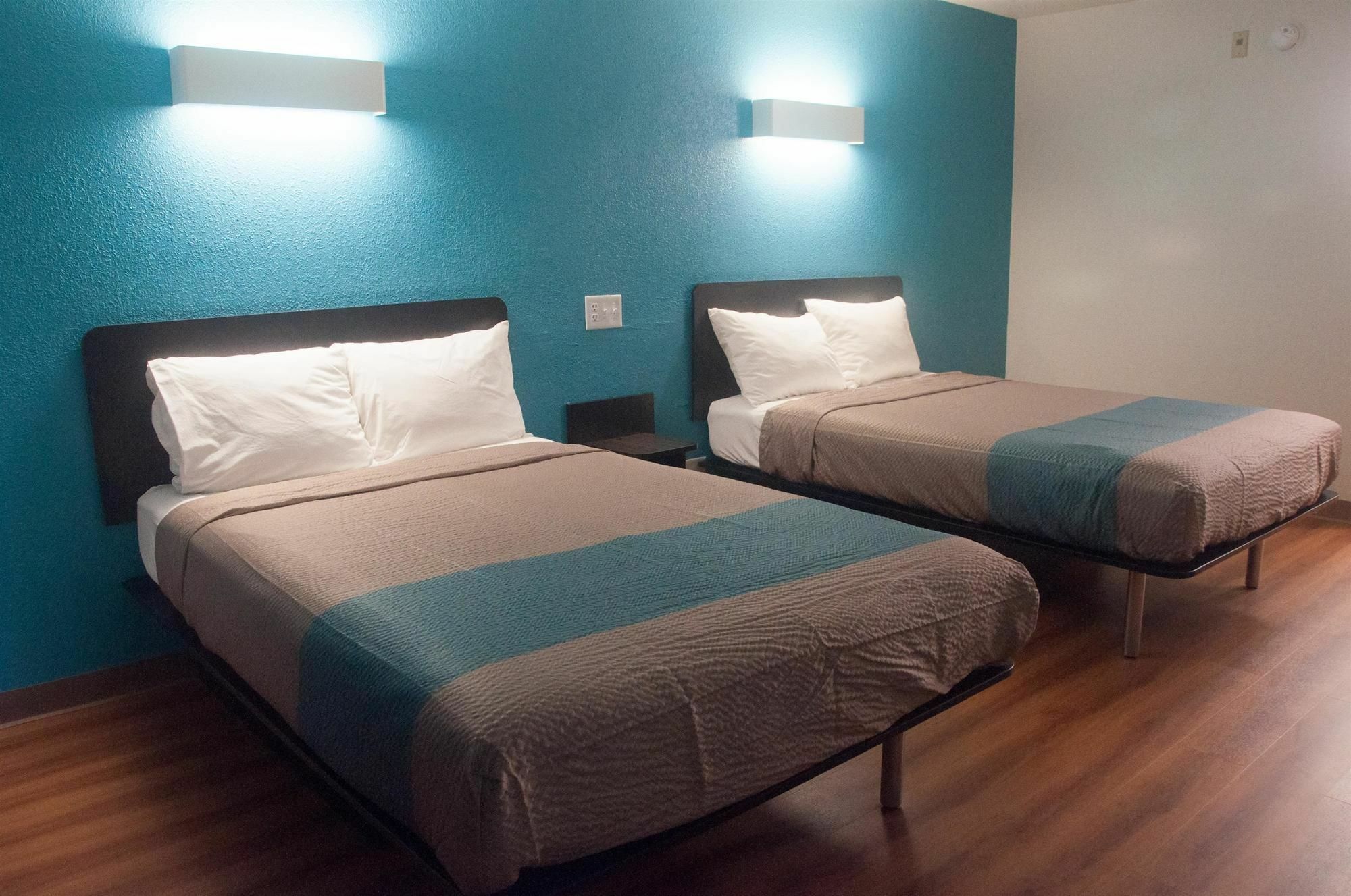 Motel 6-Raleigh, Nc - North Екстер'єр фото